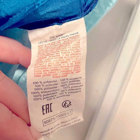 BUNDLE ITEM ONLY Yves Rocher Blue Silky Ombre Crinkle Scarf - Picture 2 of 2